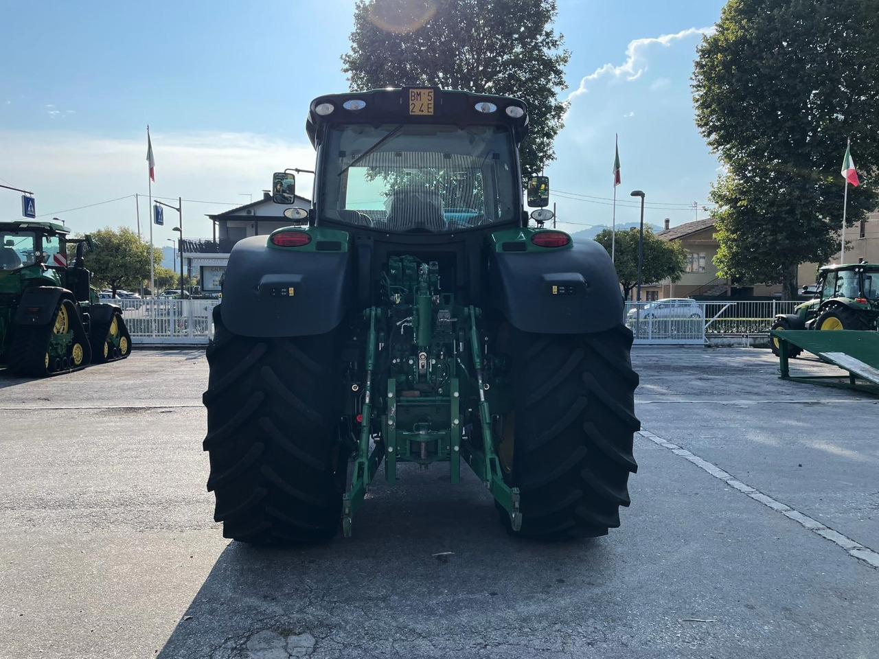 JOHN DEERE 6175 R - 장궤형 트랙터 : 사진 3 JOHN DEERE 6175 R - 장궤형 트랙터 : 사진 3