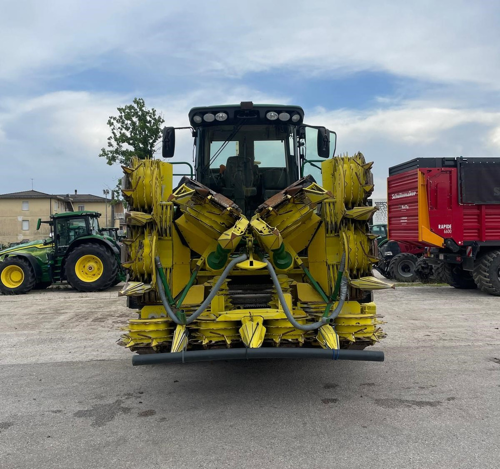 JOHN DEERE TRINCIA 7950 - 견인식 목초수확기 : 사진 4 JOHN DEERE TRINCIA 7950 - 견인식 목초수확기 : 사진 4
