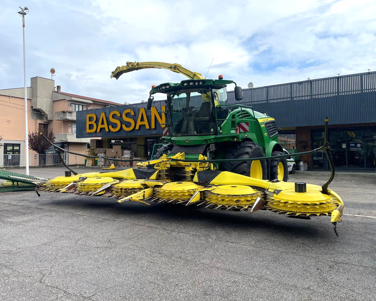 JOHN DEERE TRINCIA 9900i - 견인식 목초수확기 : 사진 1 JOHN DEERE TRINCIA 9900i - 견인식 목초수확기 : 사진 1