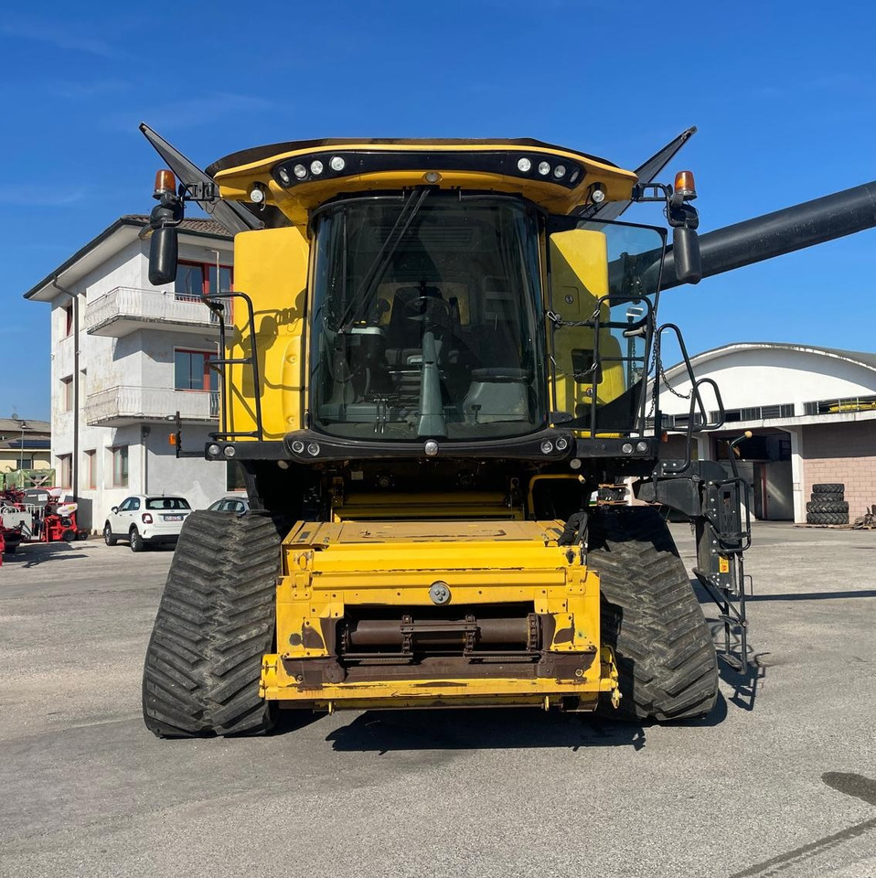 NEW HOLLAND MIETITREBBIA CR 9.90 - 목초수확기 : 사진 3 NEW HOLLAND MIETITREBBIA CR 9.90 - 목초수확기 : 사진 3