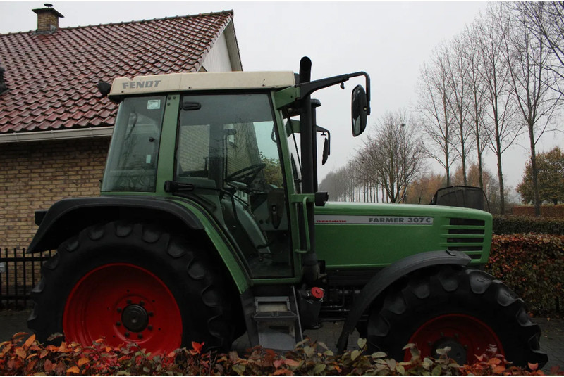 Fendt Farmer 307 C - 장궤형 트랙터 : 사진 2 Fendt Farmer 307 C - 장궤형 트랙터 : 사진 2