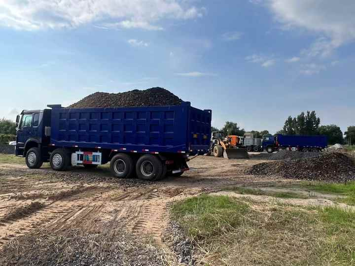 2024 90% New HOWO 8*4 Dump Truck HOWO 12-wheel Dump Truck in Excellent Condition Hot Sale - 덤프트럭 : 사진 5 2024 90% New HOWO 8*4 Dump Truck HOWO 12-wheel Dump Truck in Excellent Condition Hot Sale - 덤프트럭 : 사진 5