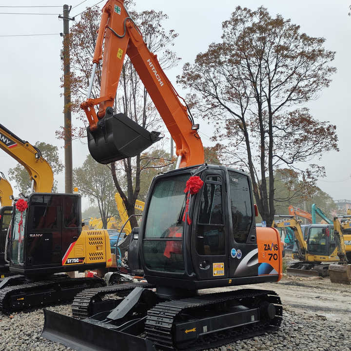 90% New HITACHI ZX70 Used Excavator Mining Construction Excavators, Strong Power, Low Price, and Very Good Quality - 굴착기 : 사진 1 90% New HITACHI ZX70 Used Excavator Mining Construction Excavators, Strong Power, Low Price, and Very Good Quality - 굴착기 : 사진 1