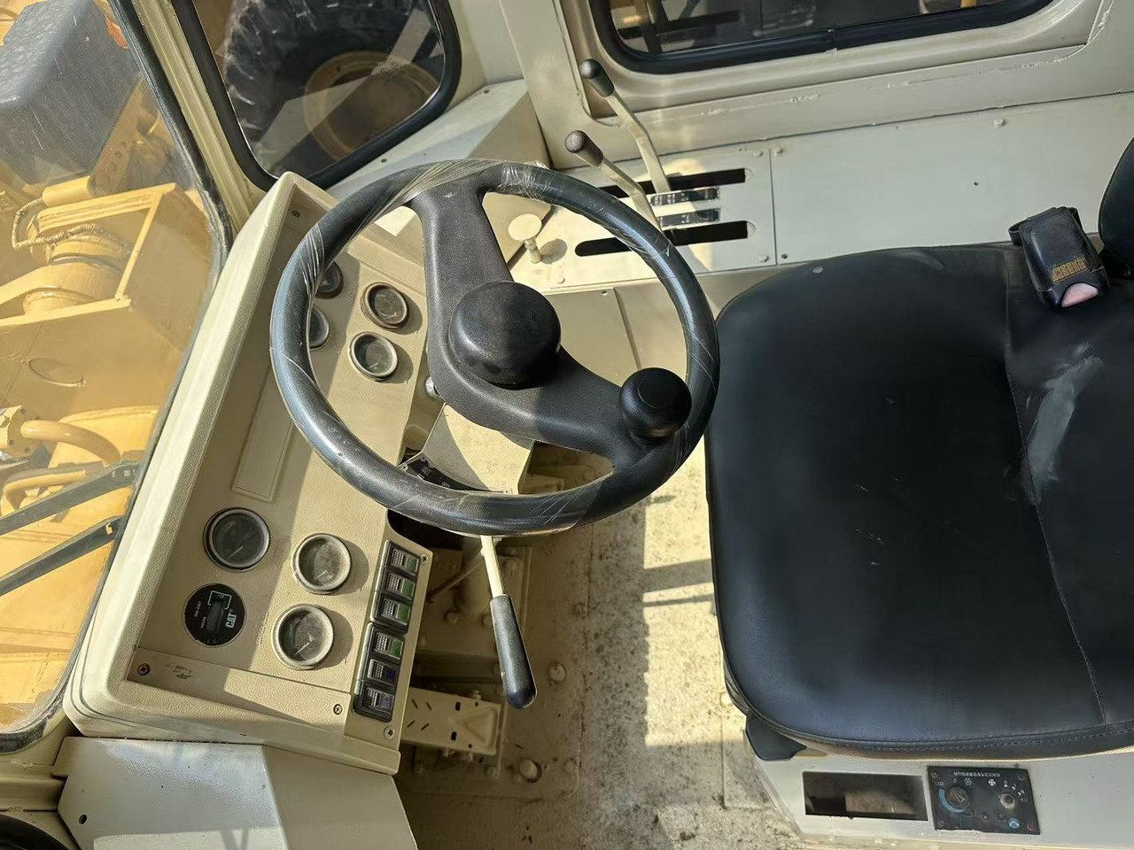 휠 로더 CATERPILLAR 966f [ Copy ] [ Copy ] [ Copy ] [ Copy ] [ Copy ] [ Copy ] : 사진 8