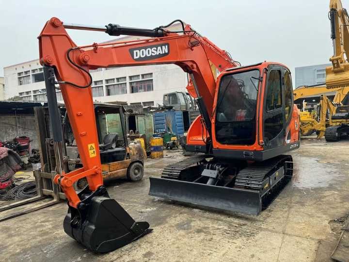 Certified Used Doosan DX75 Mini Excavator | Low Hours, Full Service History | Global Shipping Available - 미니 굴삭기 : 사진 4 Certified Used Doosan DX75 Mini Excavator | Low Hours, Full Service History | Global Shipping Available - 미니 굴삭기 : 사진 4