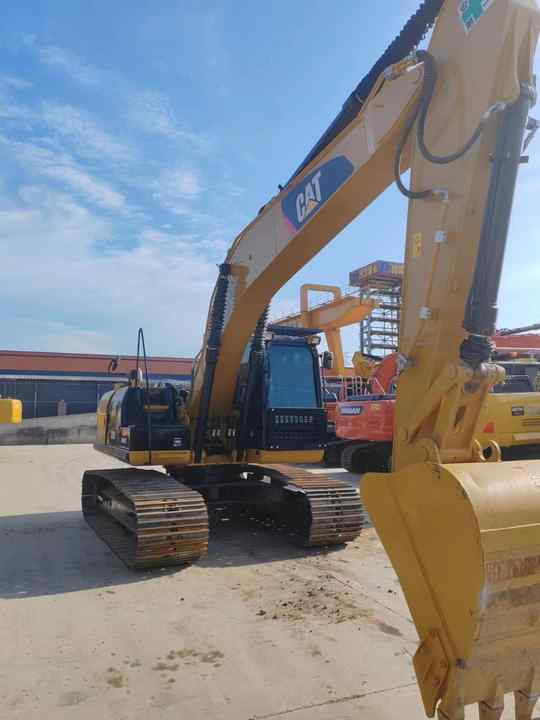 Durable Second Hand Machine Original Used Caterpillar Excavator CAT 330D2 USED 329D2 320D2 325D 315D Excavator - 크롤러 굴삭기 : 사진 2 Durable Second Hand Machine Original Used Caterpillar Excavator CAT 330D2 USED 329D2 320D2 325D 315D Excavator - 크롤러 굴삭기 : 사진 2