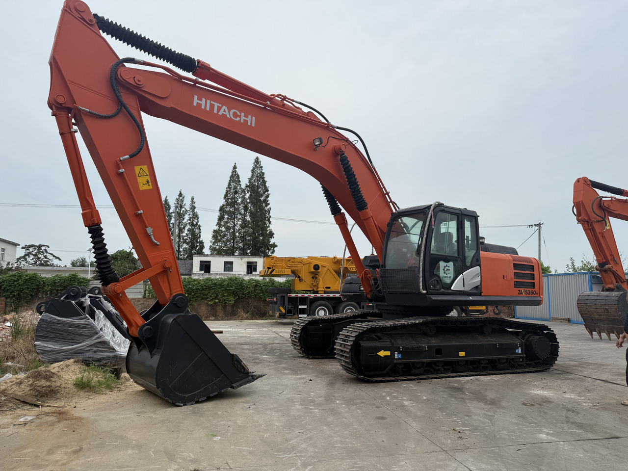 Hitachi Used Hitachi 350-5g Excavator - 크롤러 굴삭기 : 사진 1 Hitachi Used Hitachi 350-5g Excavator - 크롤러 굴삭기 : 사진 1