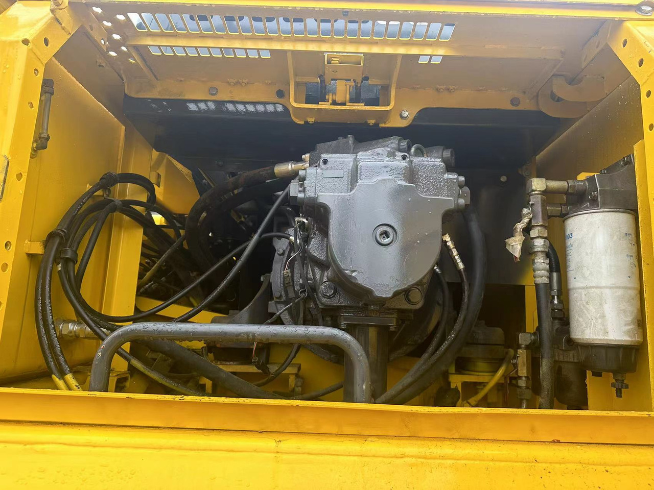 굴착기 Komatsu pc450 : 사진 17