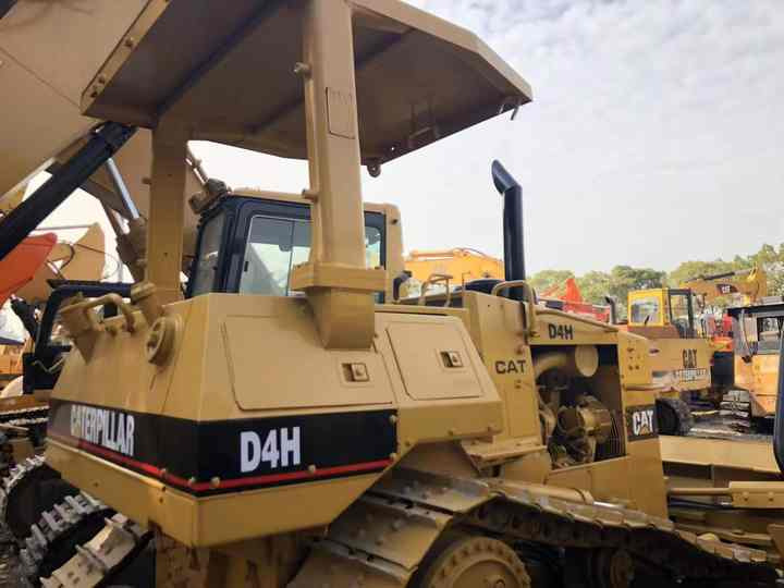 Nice Condition D4h Cat Bulldozer CAT Used Dozer for Sale - 불도저 : 사진 4 Nice Condition D4h Cat Bulldozer CAT Used Dozer for Sale - 불도저 : 사진 4
