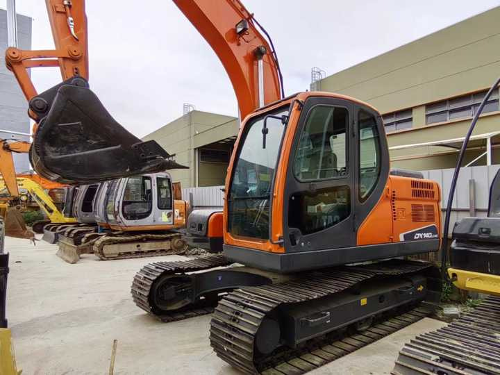 Used Digger DOOSAN DX140 Construction Machinery Construction Digger Used DOOSAN DX140 Cheap Excavator - 크롤러 굴삭기 : 사진 3 Used Digger DOOSAN DX140 Construction Machinery Construction Digger Used DOOSAN DX140 Cheap Excavator - 크롤러 굴삭기 : 사진 3