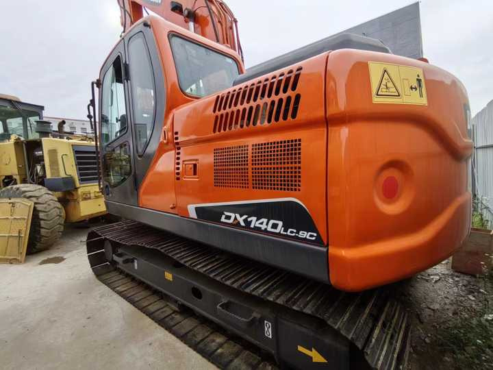 Used Digger DOOSAN DX140 Construction Machinery Construction Digger Used DOOSAN DX140 Cheap Excavator - 크롤러 굴삭기 : 사진 5 Used Digger DOOSAN DX140 Construction Machinery Construction Digger Used DOOSAN DX140 Cheap Excavator - 크롤러 굴삭기 : 사진 5