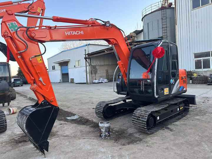 Used Excavator Good Quality Low Price Hitachi ZX70 Excavator in Good Condition for Sale - 크롤러 굴삭기 : 사진 5 Used Excavator Good Quality Low Price Hitachi ZX70 Excavator in Good Condition for Sale - 크롤러 굴삭기 : 사진 5