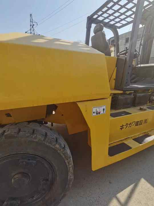 Used Original Japan Brand komatsu 15tons Forklift for Sale Low Working Hours Strong Power - 지게차 : 사진 3 Used Original Japan Brand komatsu 15tons Forklift for Sale Low Working Hours Strong Power - 지게차 : 사진 3