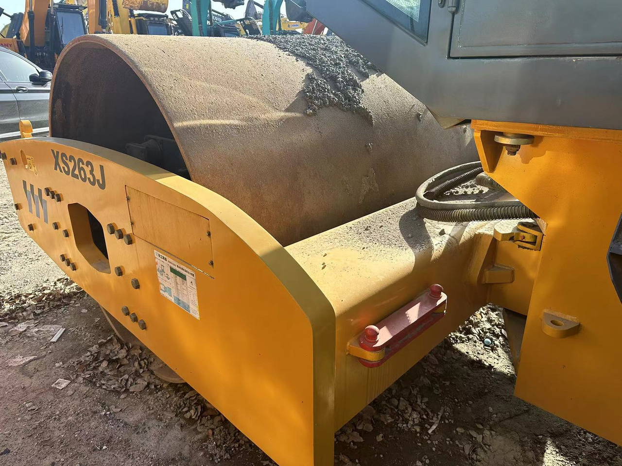 XCMG XS263J - 로드 롤러 : 사진 3 XCMG XS263J - 로드 롤러 : 사진 3