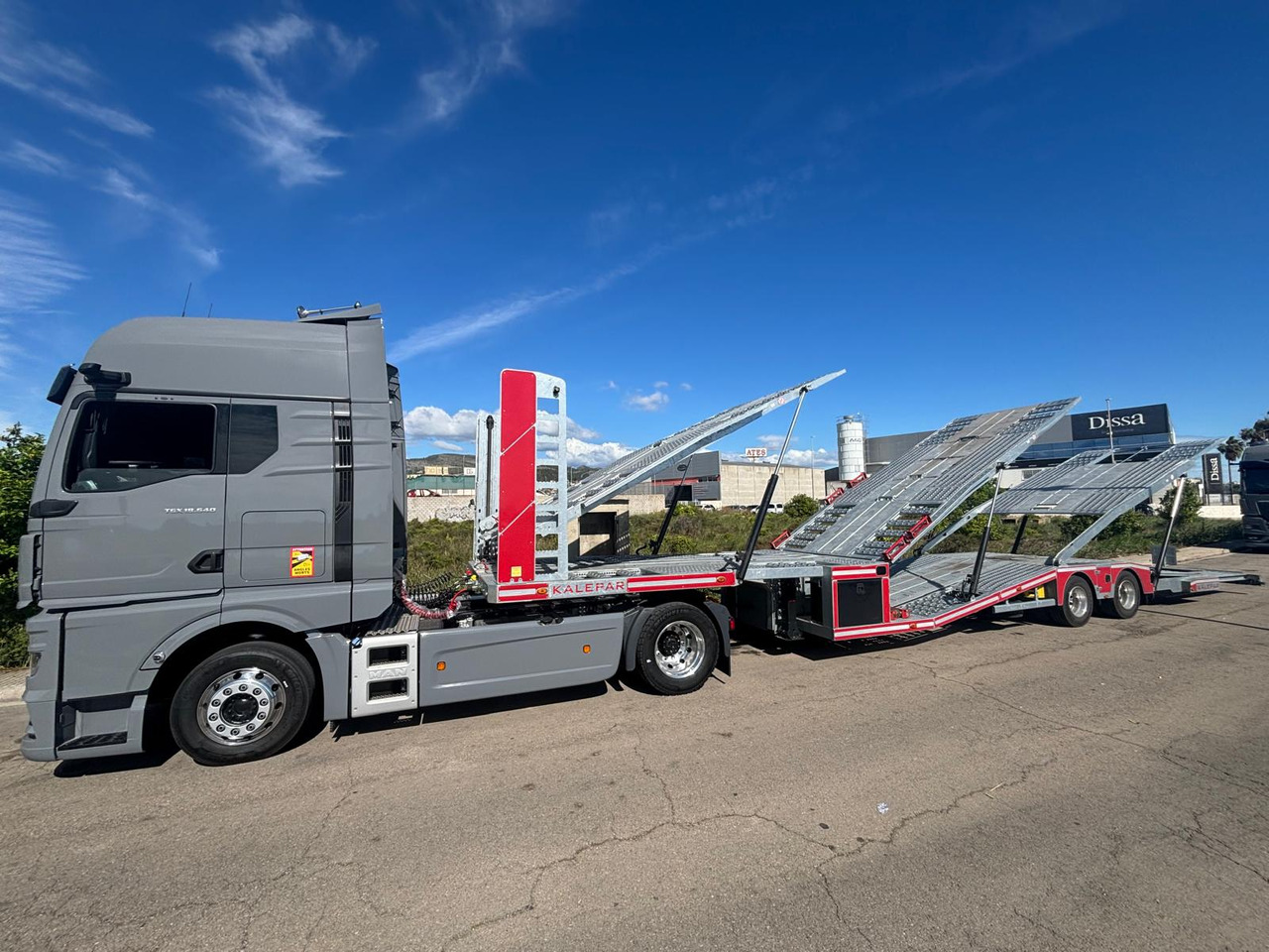 MAN TGX - 자동 운반 장치 트럭 : 사진 3 MAN TGX - 자동 운반 장치 트럭 : 사진 3