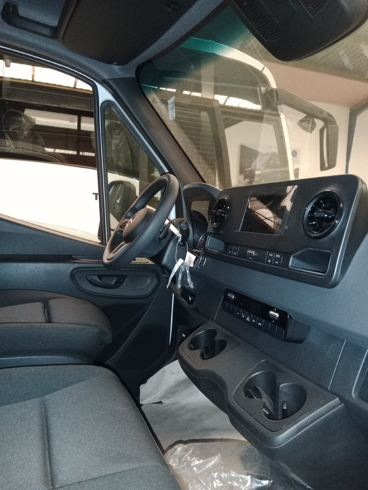 MERCEDES-BENZ SPRINTER 519 - 드롭사이드/ 플랫베드 트럭 : 사진 3 MERCEDES-BENZ SPRINTER 519 - 드롭사이드/ 플랫베드 트럭 : 사진 3