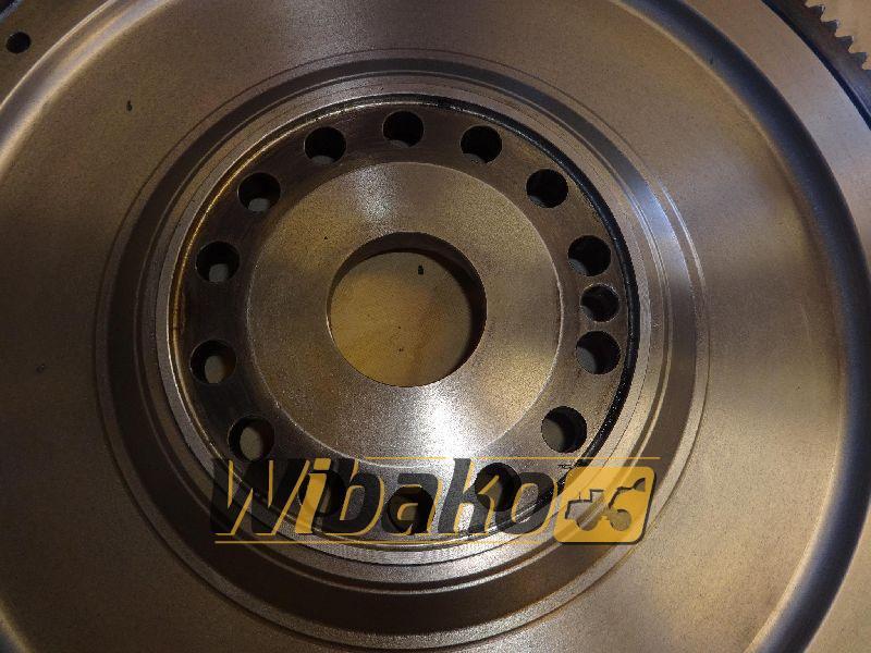 Flywheel Volvo TD164KAE - 플라이휠 건설기계 용 : 사진 3 Flywheel Volvo TD164KAE - 플라이휠 건설기계 용 : 사진 3