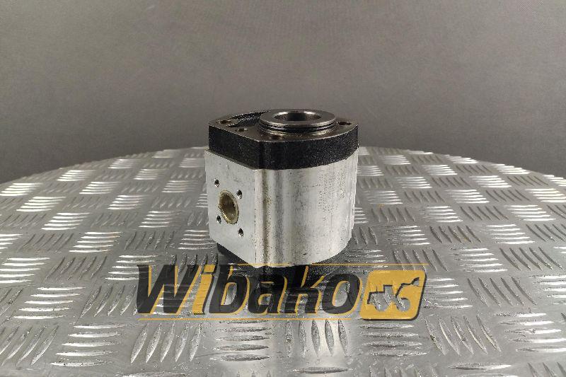 Gear pump Casappa WSP20.16SO-95B6-LB W000145432323 - 유압 펌프 건설기계 용 : 사진 1 Gear pump Casappa WSP20.16SO-95B6-LB W000145432323 - 유압 펌프 건설기계 용 : 사진 1