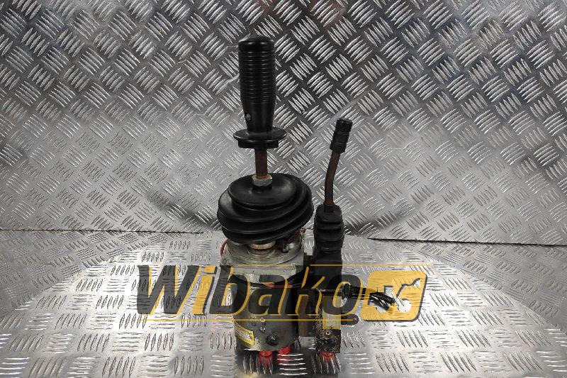 Joystick Rexroth 5TH6-U06307/1X2TH6L06-10/1M 226067/226068 - 운전실 및 내부 건설기계 용 : 사진 1 Joystick Rexroth 5TH6-U06307/1X2TH6L06-10/1M 226067/226068 - 운전실 및 내부 건설기계 용 : 사진 1