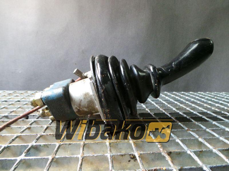Joystick Rexroth P5343310V - 운전실 및 내부 건설기계 용 : 사진 1 Joystick Rexroth P5343310V - 운전실 및 내부 건설기계 용 : 사진 1