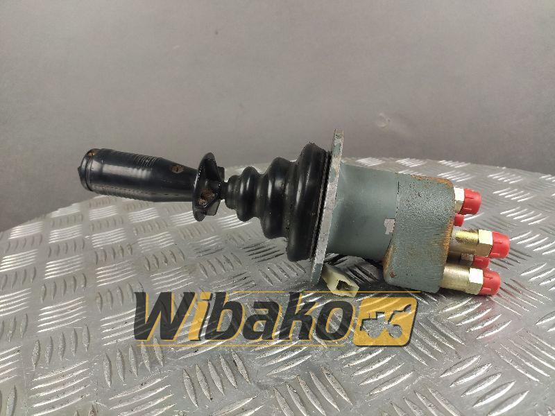 Joystick Rexroth Sigma TH22589800 P4743324M - 운전실 및 내부 건설기계 용 : 사진 1 Joystick Rexroth Sigma TH22589800 P4743324M - 운전실 및 내부 건설기계 용 : 사진 1