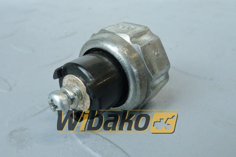Oil pressure sensor Kubota 1A024-39010 - 센서 건설기계 용 : 사진 1 Oil pressure sensor Kubota 1A024-39010 - 센서 건설기계 용 : 사진 1