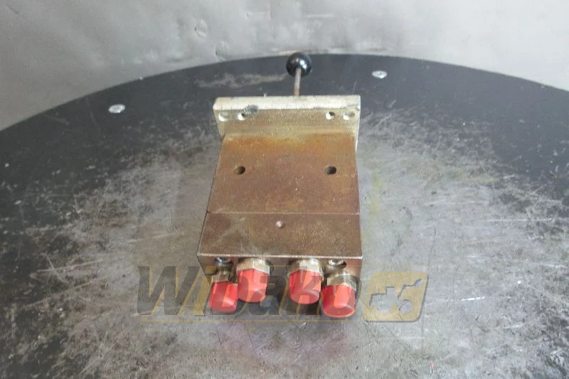 Volvo Akerman EC230 - 유압 밸브 건설기계 용 : 사진 1 Volvo Akerman EC230 - 유압 밸브 건설기계 용 : 사진 1