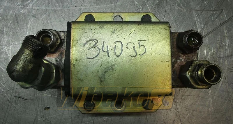 Volvo EC340 11033455 - 오일 쿨러 건설기계 용 : 사진 1 Volvo EC340 11033455 - 오일 쿨러 건설기계 용 : 사진 1