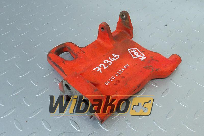 Wspornik alternatora Deutz 04204225RY - 얼터네이터 건설기계 용 : 사진 1 Wspornik alternatora Deutz 04204225RY - 얼터네이터 건설기계 용 : 사진 1