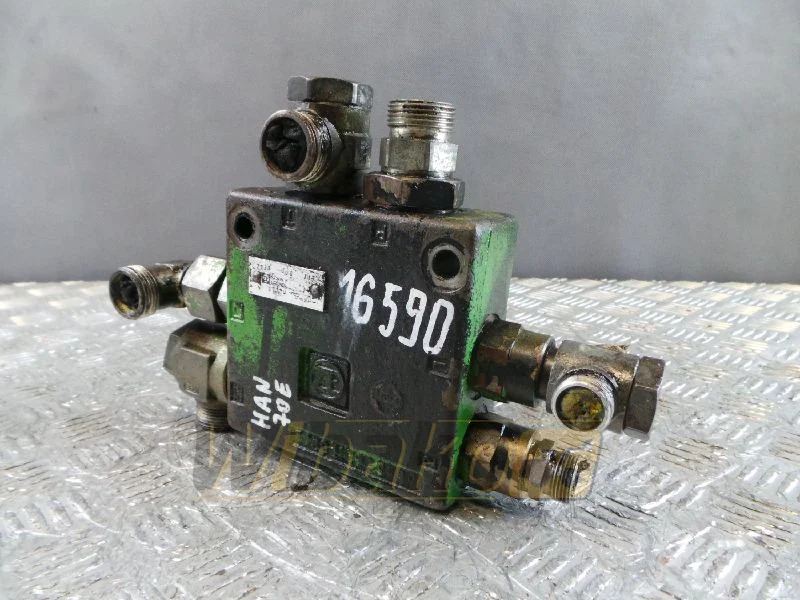 ZF 7730900117 - 유압 밸브 건설기계 용 : 사진 2 ZF 7730900117 - 유압 밸브 건설기계 용 : 사진 2