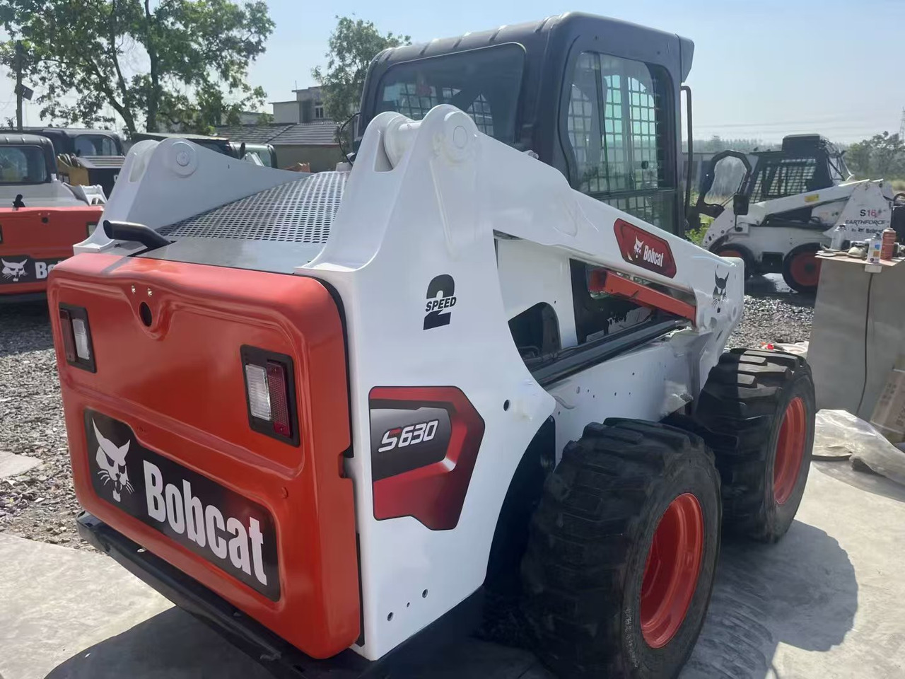 BOBCAT s630 - 스키드 스티어 로더 : 사진 4 BOBCAT s630 - 스키드 스티어 로더 : 사진 4