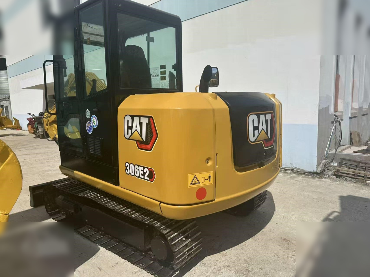 CATERPILLAR 306E2 - 크롤러 굴삭기 : 사진 4 CATERPILLAR 306E2 - 크롤러 굴삭기 : 사진 4