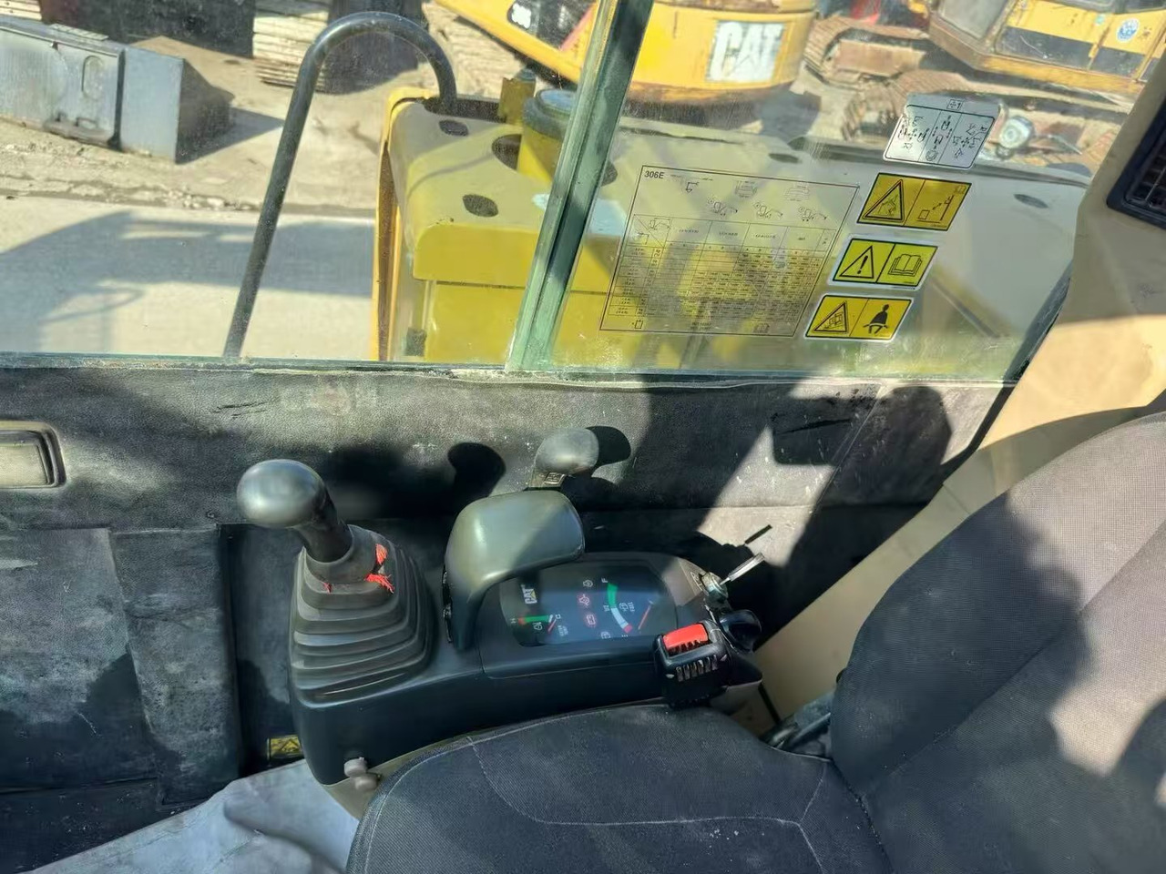 CATERPILLAR 307D - 크롤러 굴삭기 : 사진 5 CATERPILLAR 307D - 크롤러 굴삭기 : 사진 5