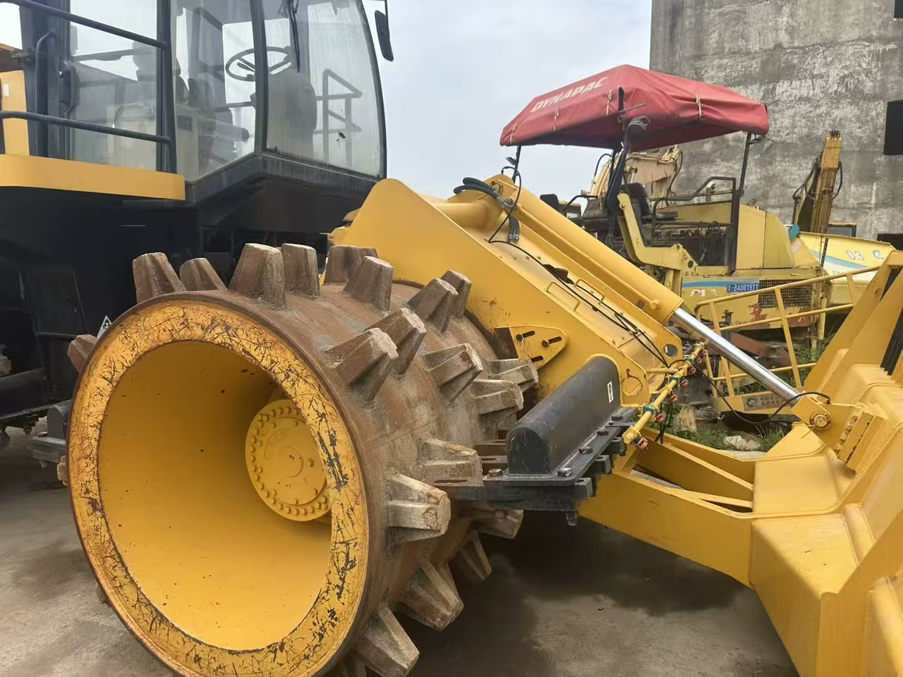 CATERPILLAR 6G - 압축기 : 사진 2 CATERPILLAR 6G - 압축기 : 사진 2