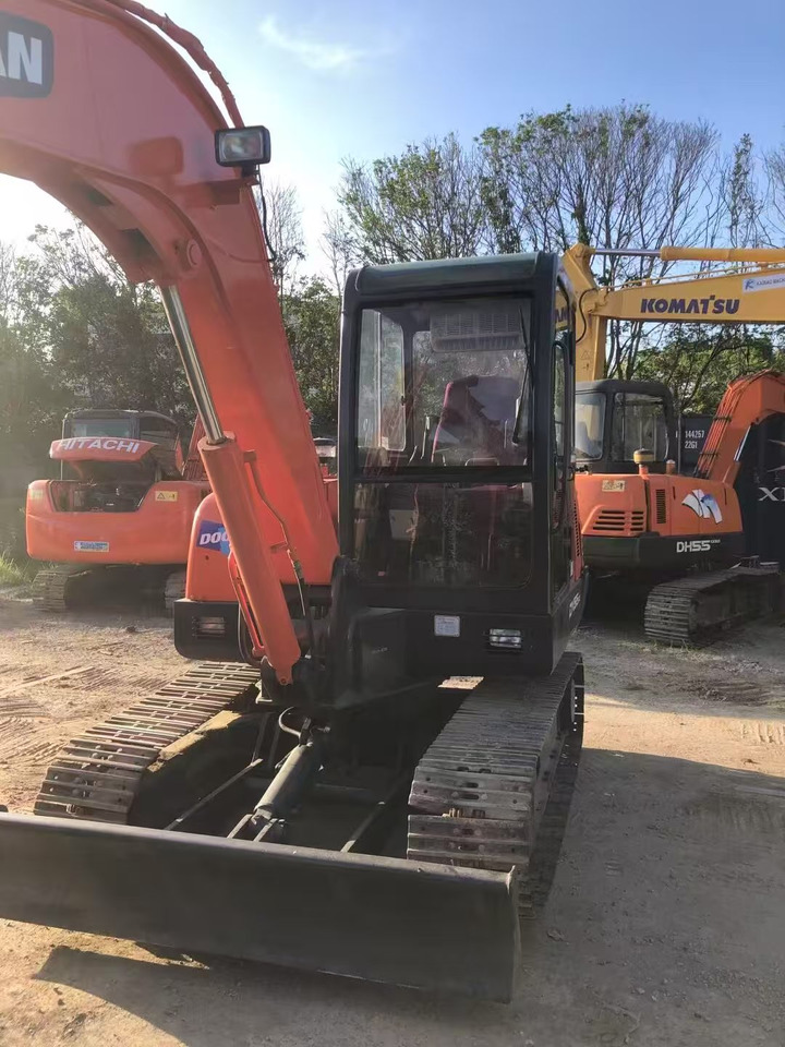 DOOSAN 55-9c - 미니 굴삭기 : 사진 3 DOOSAN 55-9c - 미니 굴삭기 : 사진 3