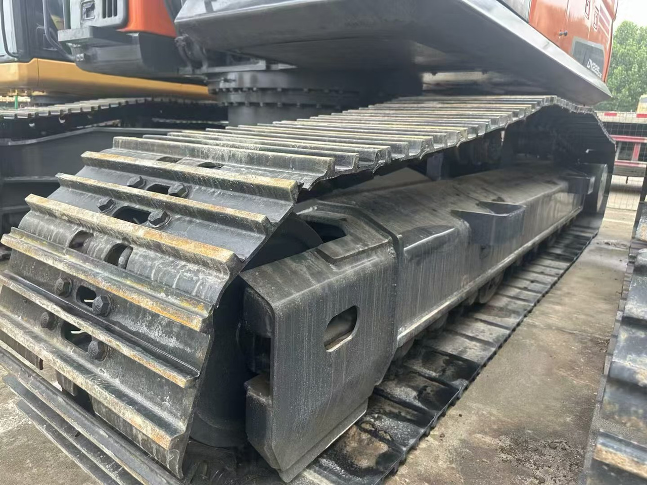 Doosan DX225LC-9C - 크롤러 굴삭기 : 사진 2 Doosan DX225LC-9C - 크롤러 굴삭기 : 사진 2