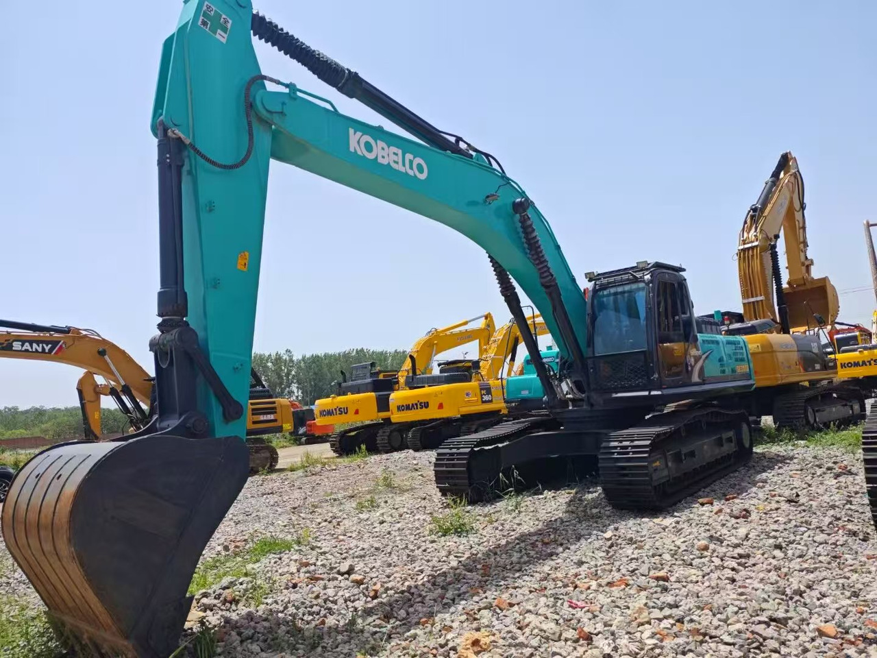 KOBELCO SK350D - 크롤러 굴삭기 : 사진 1 KOBELCO SK350D - 크롤러 굴삭기 : 사진 1