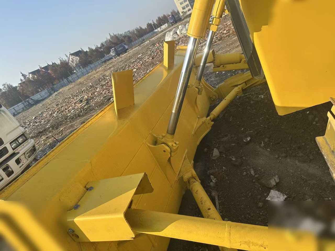 불도저 KOMATSU D85EX : 사진 6