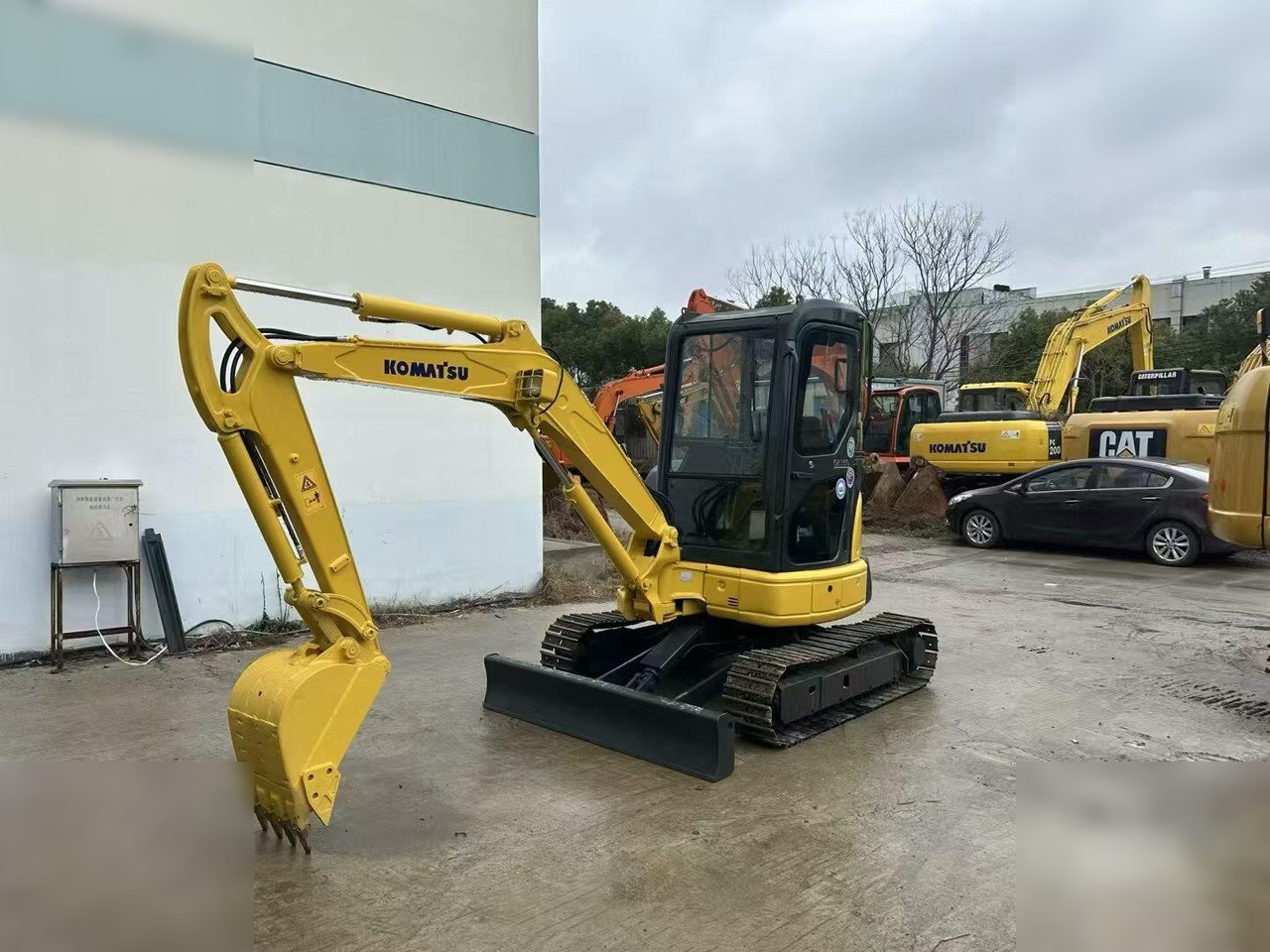KOMATSU PC35MR - 미니 굴삭기 : 사진 4 KOMATSU PC35MR - 미니 굴삭기 : 사진 4