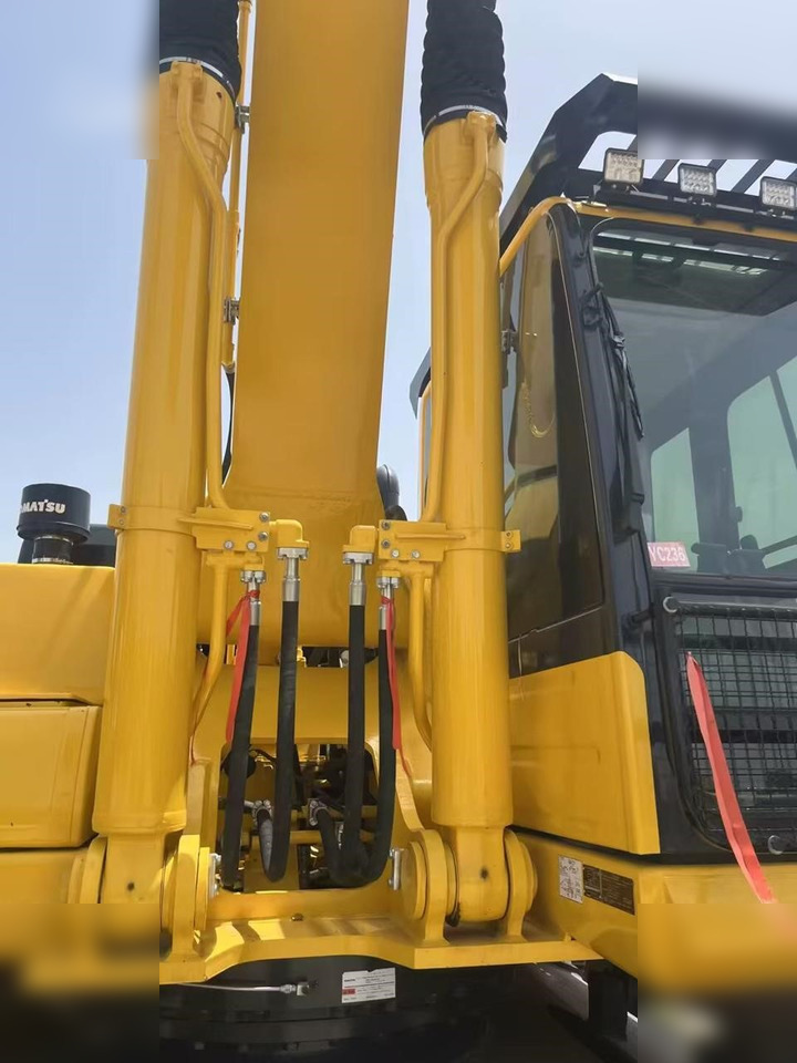 크롤러 굴삭기 KOMATSU PC400 LC-8 : 사진 6