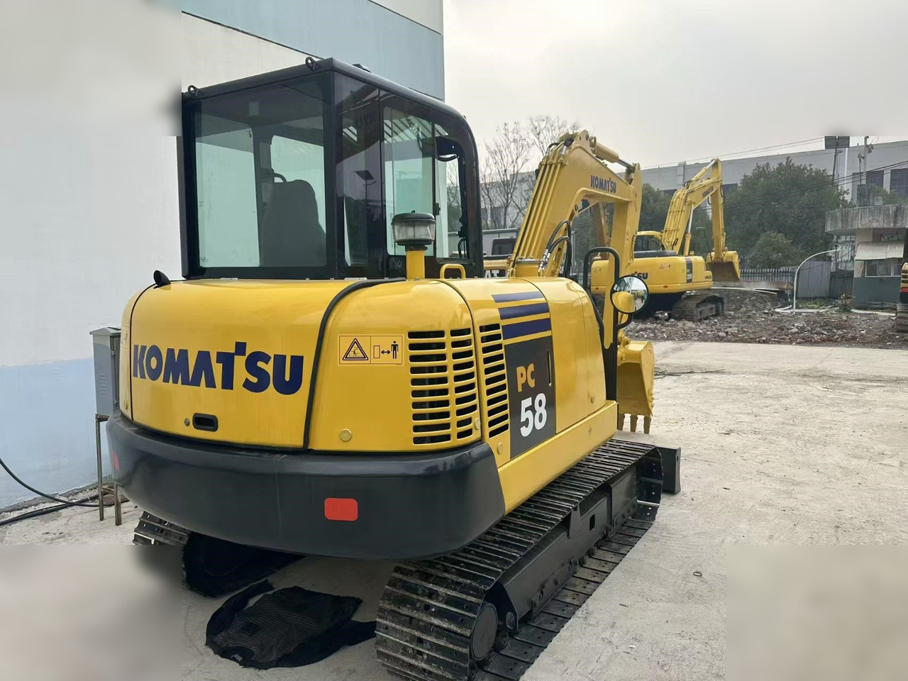 KOMATSU PC56-7 - 미니 굴삭기 : 사진 3 KOMATSU PC56-7 - 미니 굴삭기 : 사진 3
