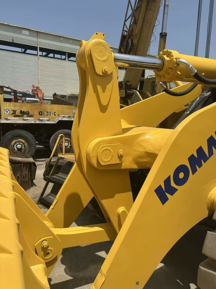 KOMATSU WA470 - 휠 로더 : 사진 3 KOMATSU WA470 - 휠 로더 : 사진 3