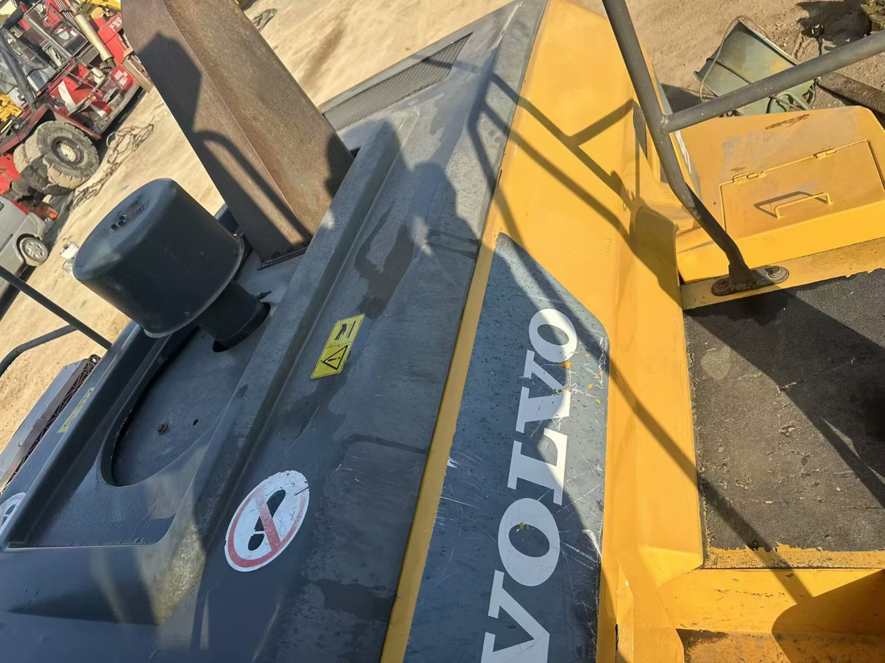 VOLVO 105L - 휠 로더 : 사진 3 VOLVO 105L - 휠 로더 : 사진 3