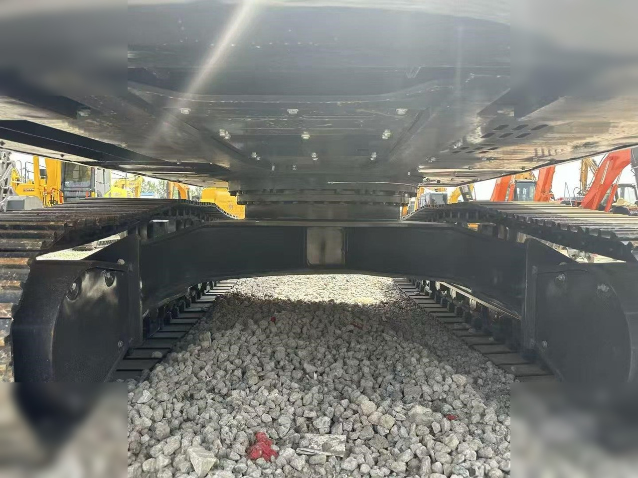 VOLVO EC300 - 크롤러 굴삭기 : 사진 5 VOLVO EC300 - 크롤러 굴삭기 : 사진 5