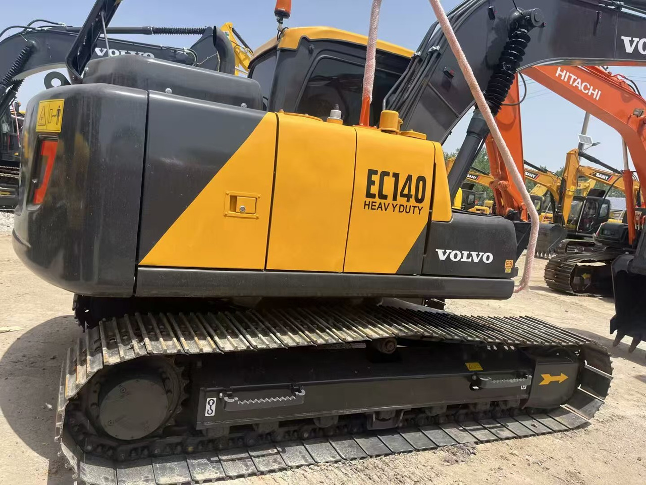 Volvo EC140 - 크롤러 굴삭기 : 사진 1 Volvo EC140 - 크롤러 굴삭기 : 사진 1