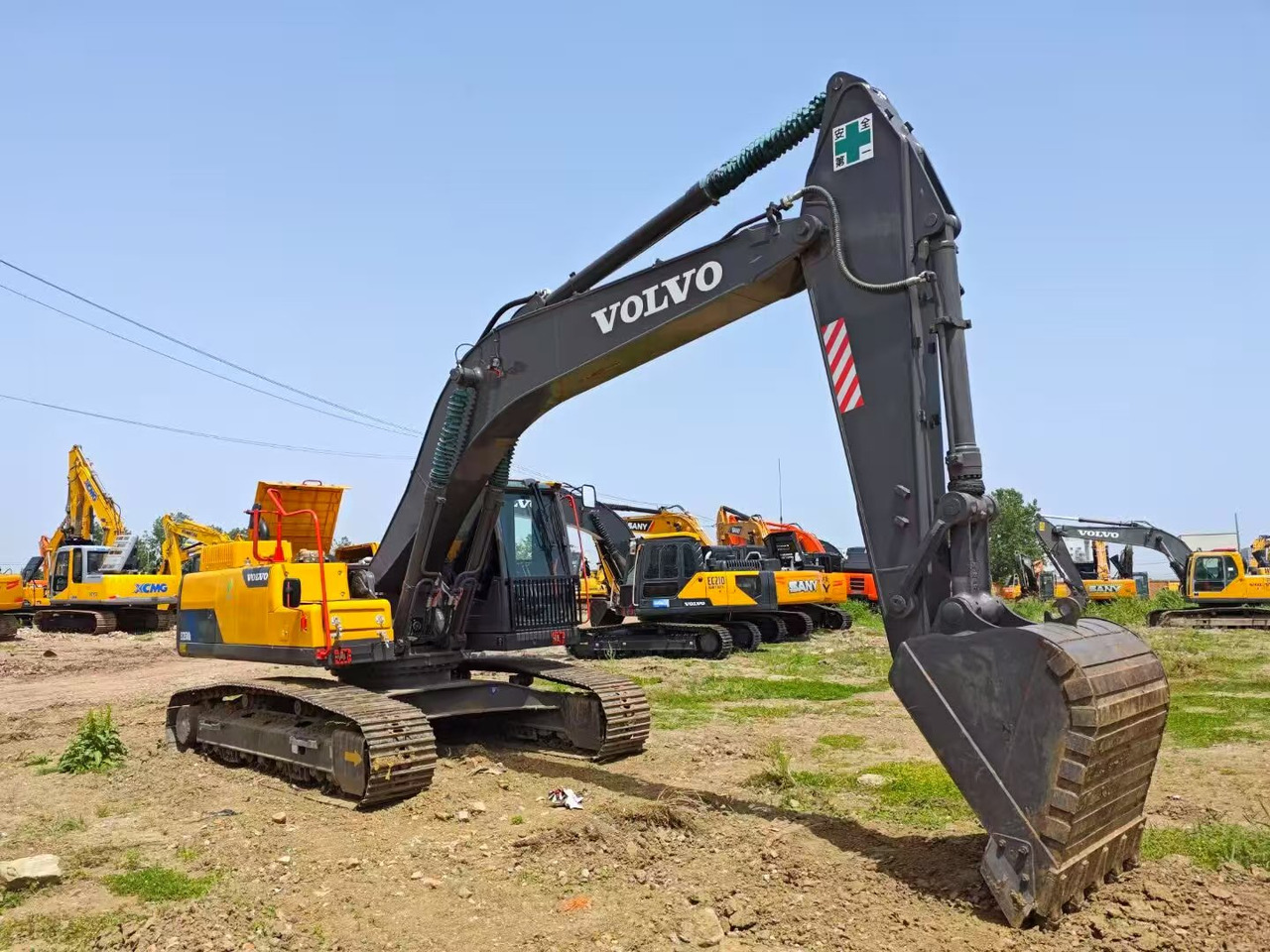 Volvo EC2500L - 크롤러 굴삭기 : 사진 4 Volvo EC2500L - 크롤러 굴삭기 : 사진 4