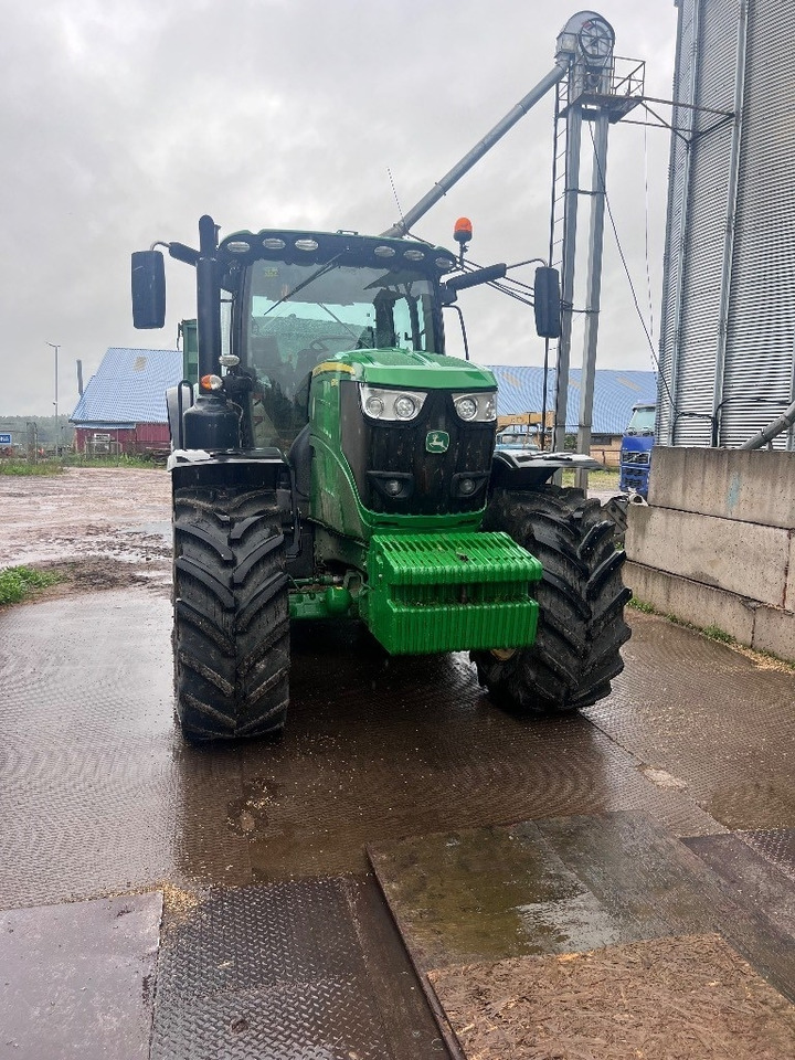 John Deere 6215 R Ultimate - 장궤형 트랙터 : 사진 2 John Deere 6215 R Ultimate - 장궤형 트랙터 : 사진 2
