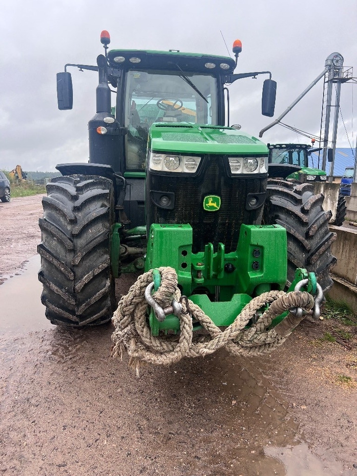 John Deere 8320R - 장궤형 트랙터 : 사진 2 John Deere 8320R - 장궤형 트랙터 : 사진 2