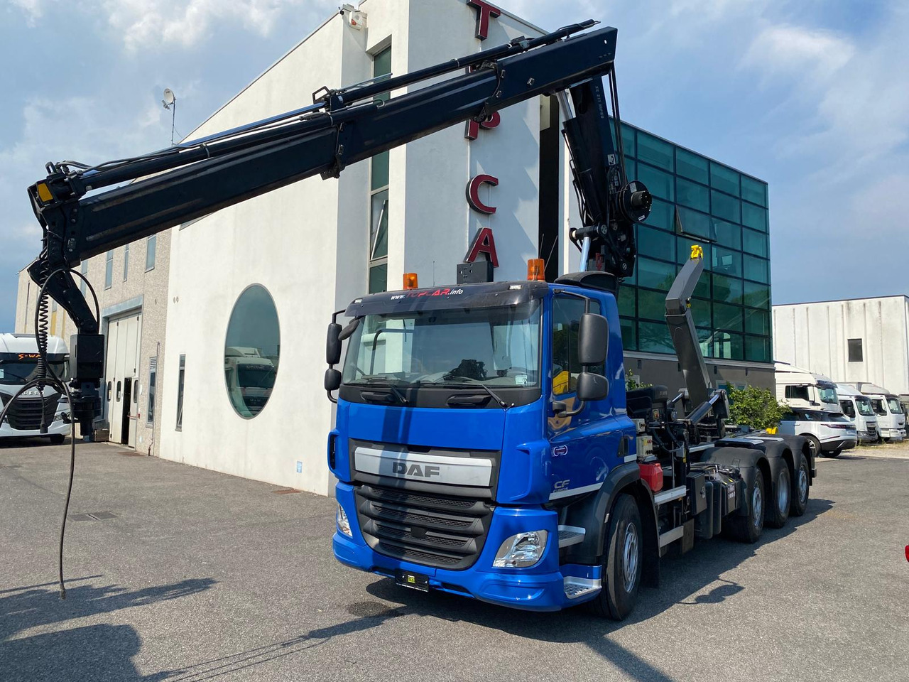 DAF CF 400 - 컨테이너 운반 장치/ 스와프 보디 트럭 : 사진 2 DAF CF 400 - 컨테이너 운반 장치/ 스와프 보디 트럭 : 사진 2
