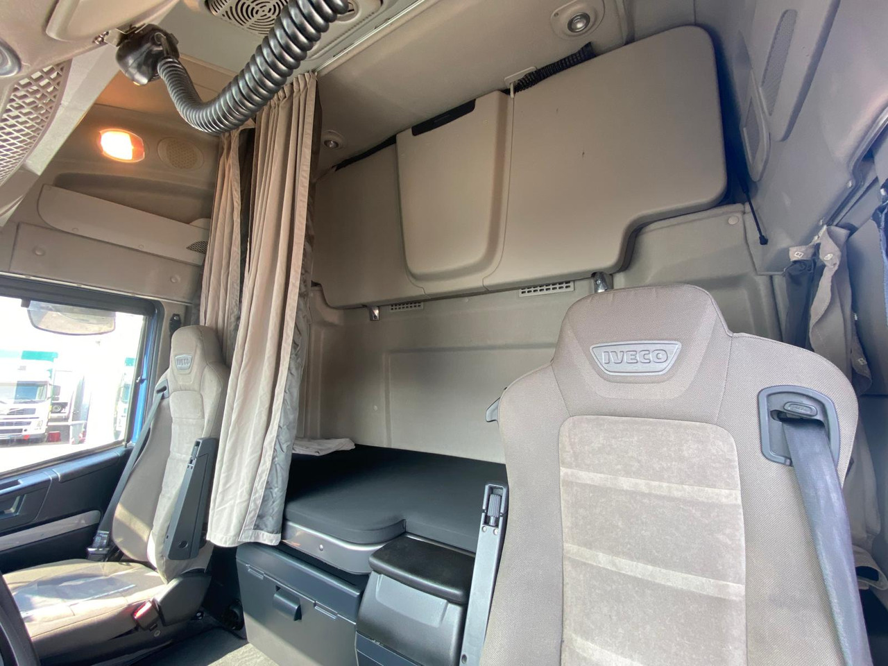 리스 IVECO AS440T/P IVECO AS440T/P : 사진 6